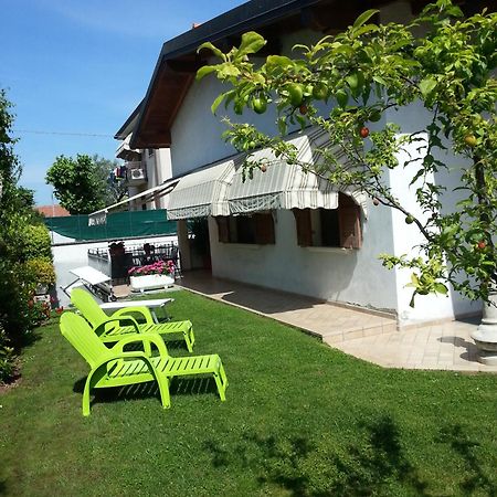 Bed and Breakfast La Casa Di Pimpi Desenzano del Garda Exterior foto