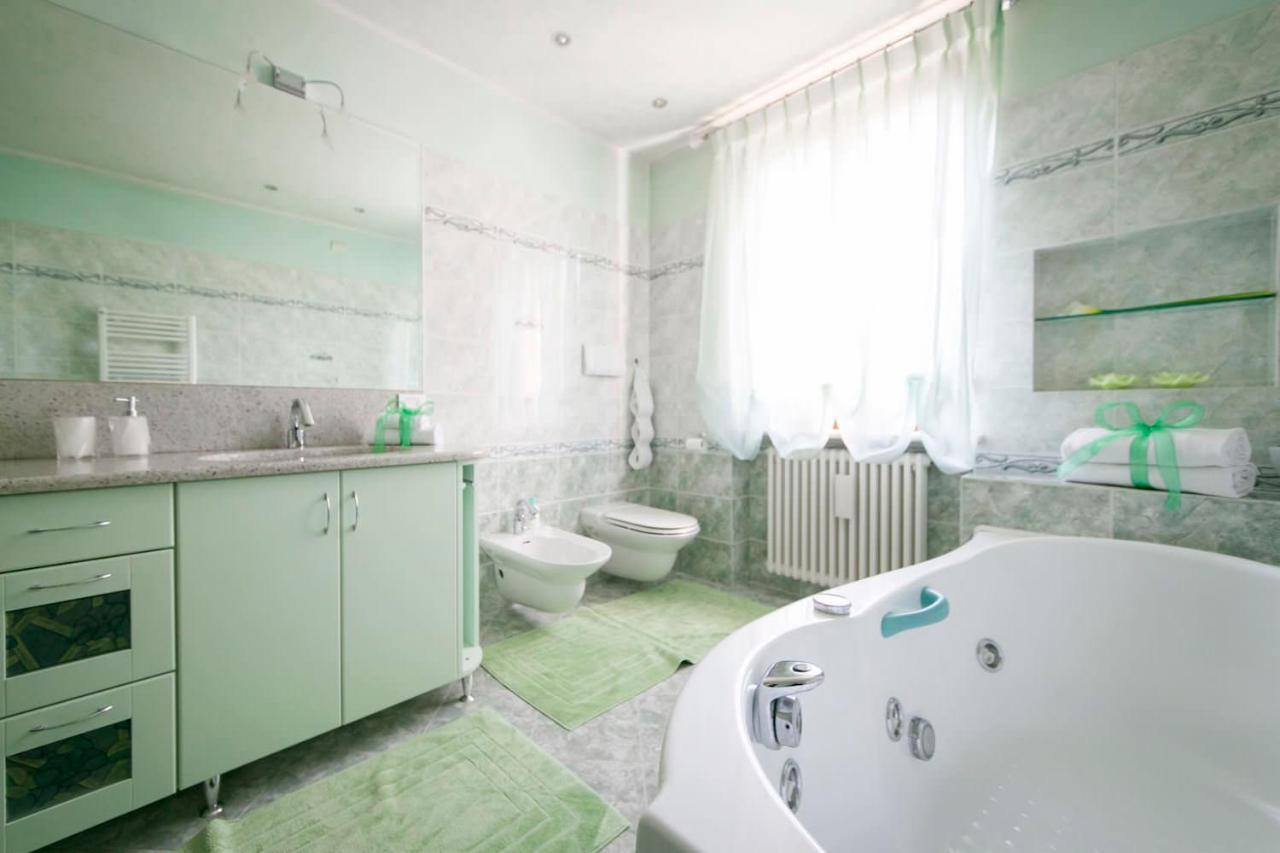 Bed and Breakfast La Casa Di Pimpi Desenzano del Garda Exterior foto