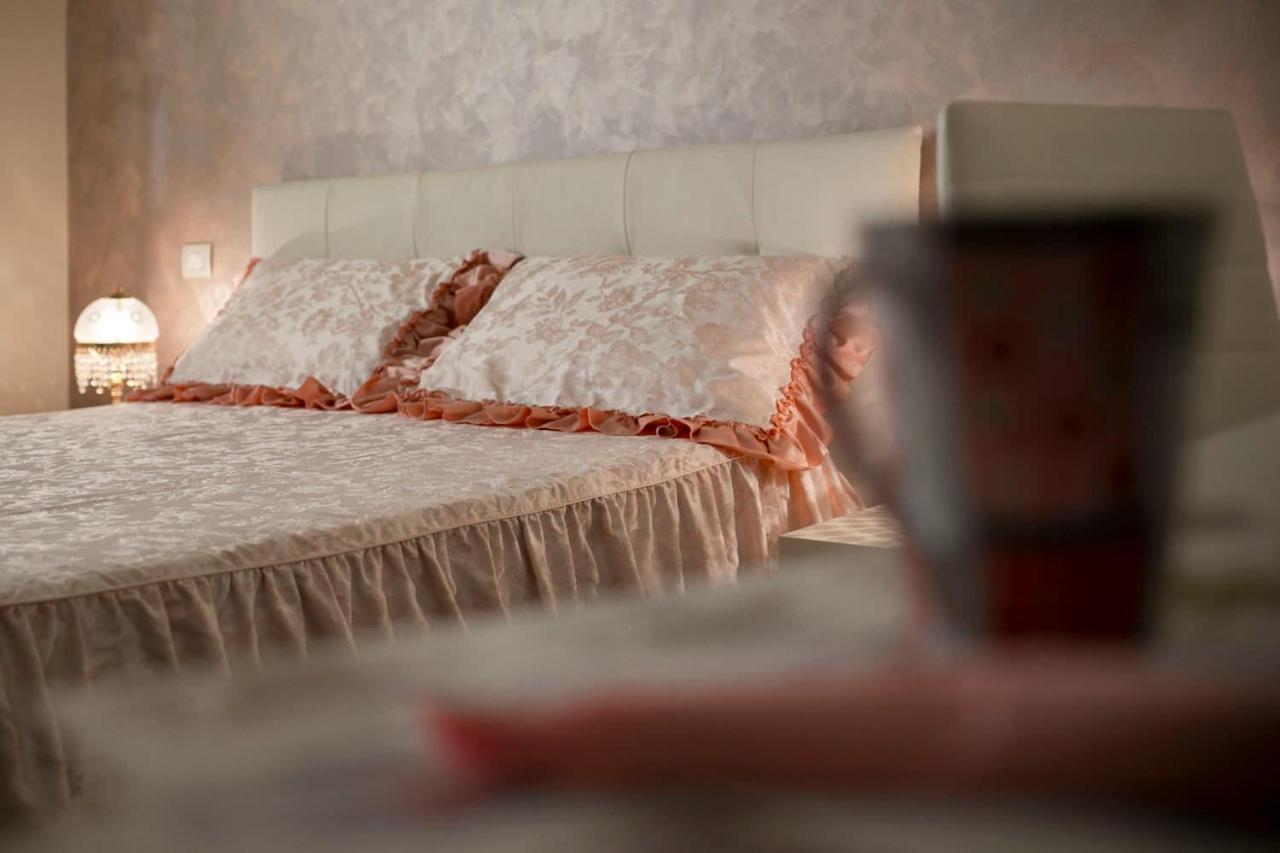 Bed and Breakfast La Casa Di Pimpi Desenzano del Garda Exterior foto